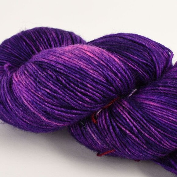 Madelinetosh BFL Light Yarn Leicester Wool 420 Yards 4-Ply Color Heart of Glass - Picture 2 of 3